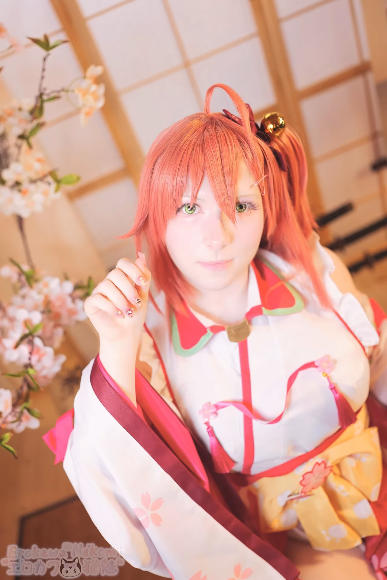 Erokawa Nekomi as Sakura Miko — cosplay photo 23 of 84