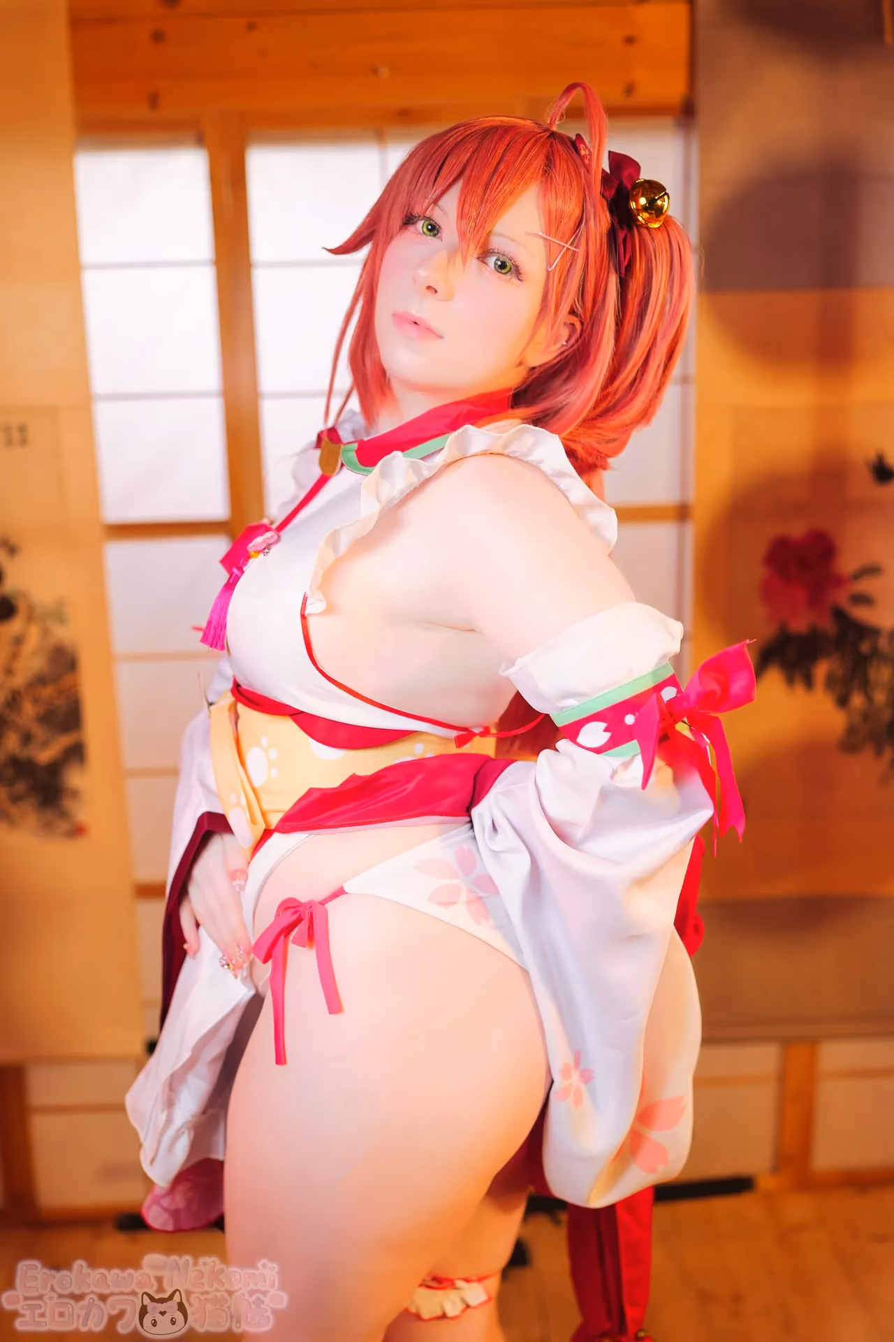 Erokawa Nekomi as Sakura Miko — cosplay photo 31 of 84