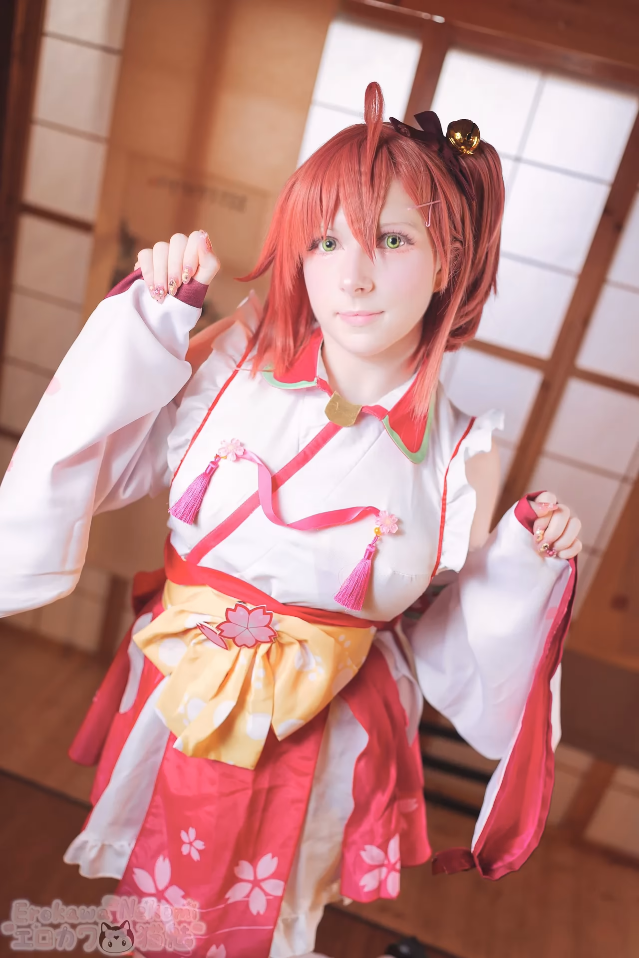 Erokawa Nekomi as Sakura Miko — cosplay photo 40 of 84