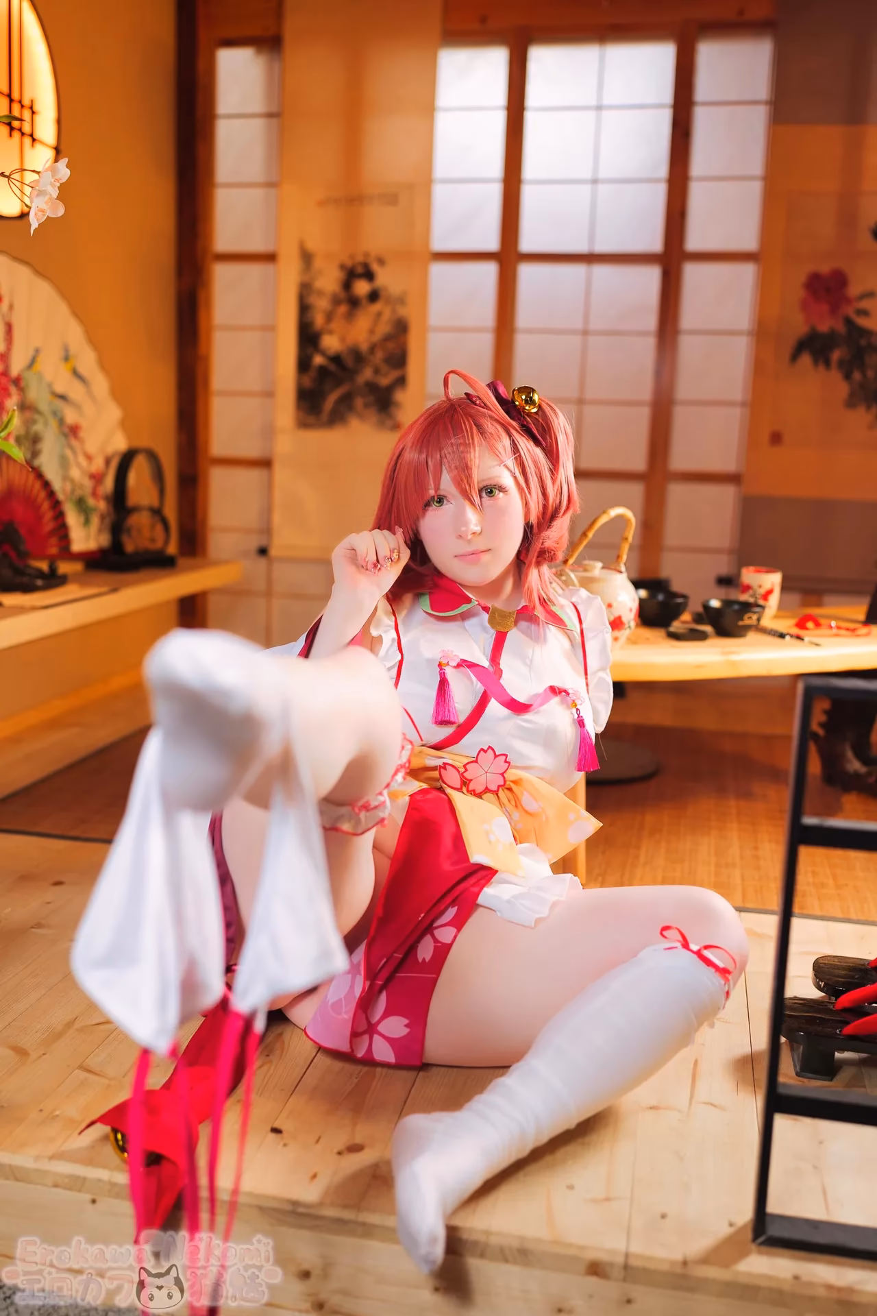 Erokawa Nekomi as Sakura Miko — cosplay photo 48 of 84