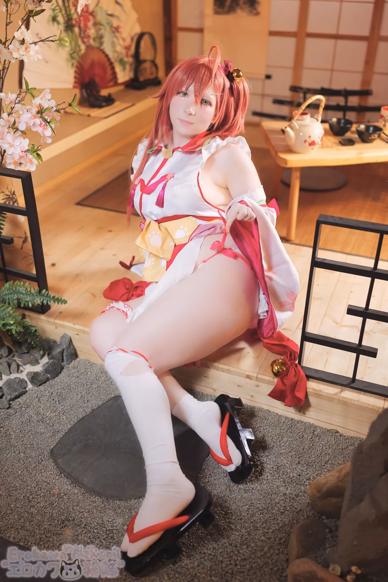 Erokawa Nekomi as Sakura Miko — cosplay photo 52 of 84