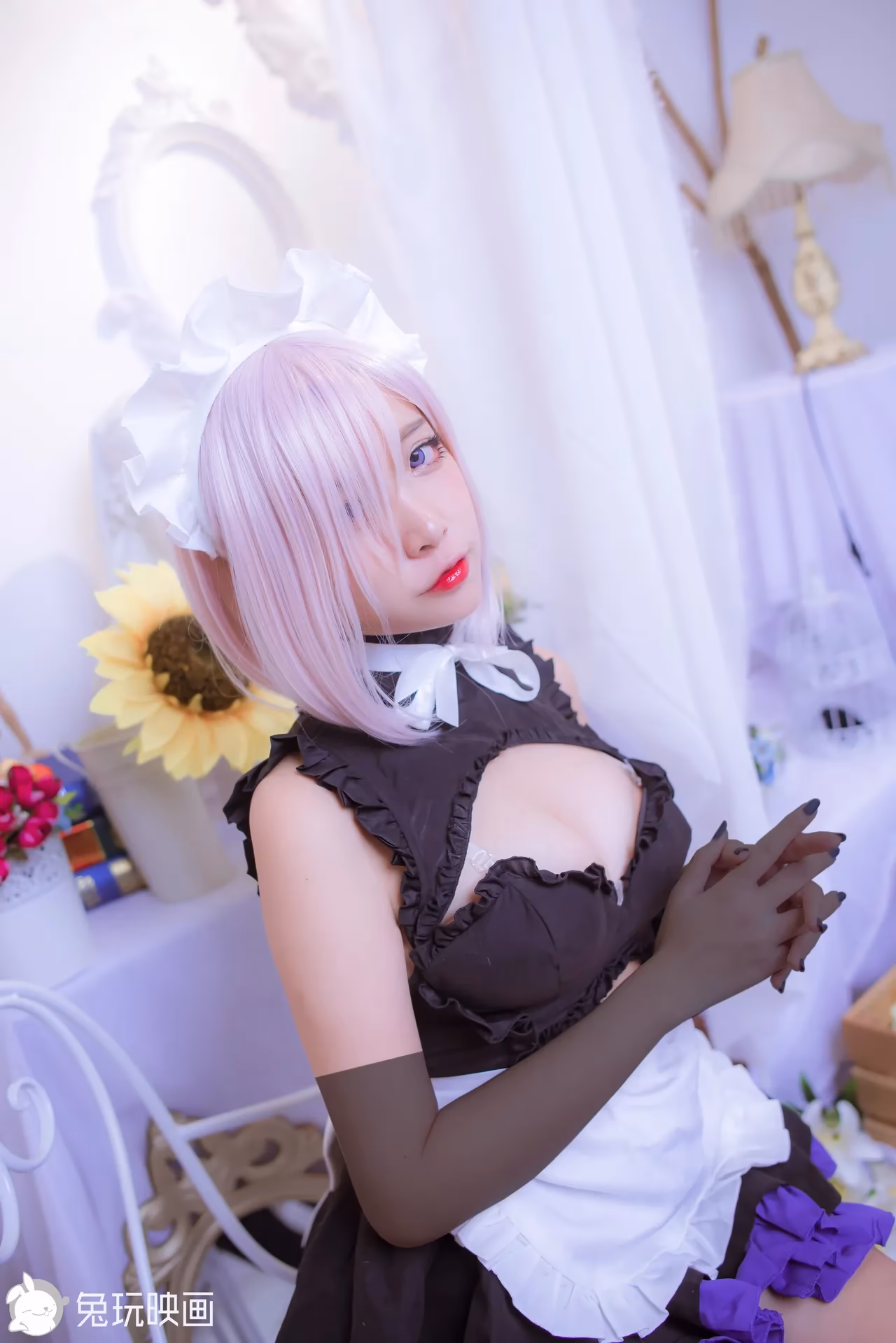 Erzuo Nisa as Mash Kyrielight — cosplay photo 2 of 7