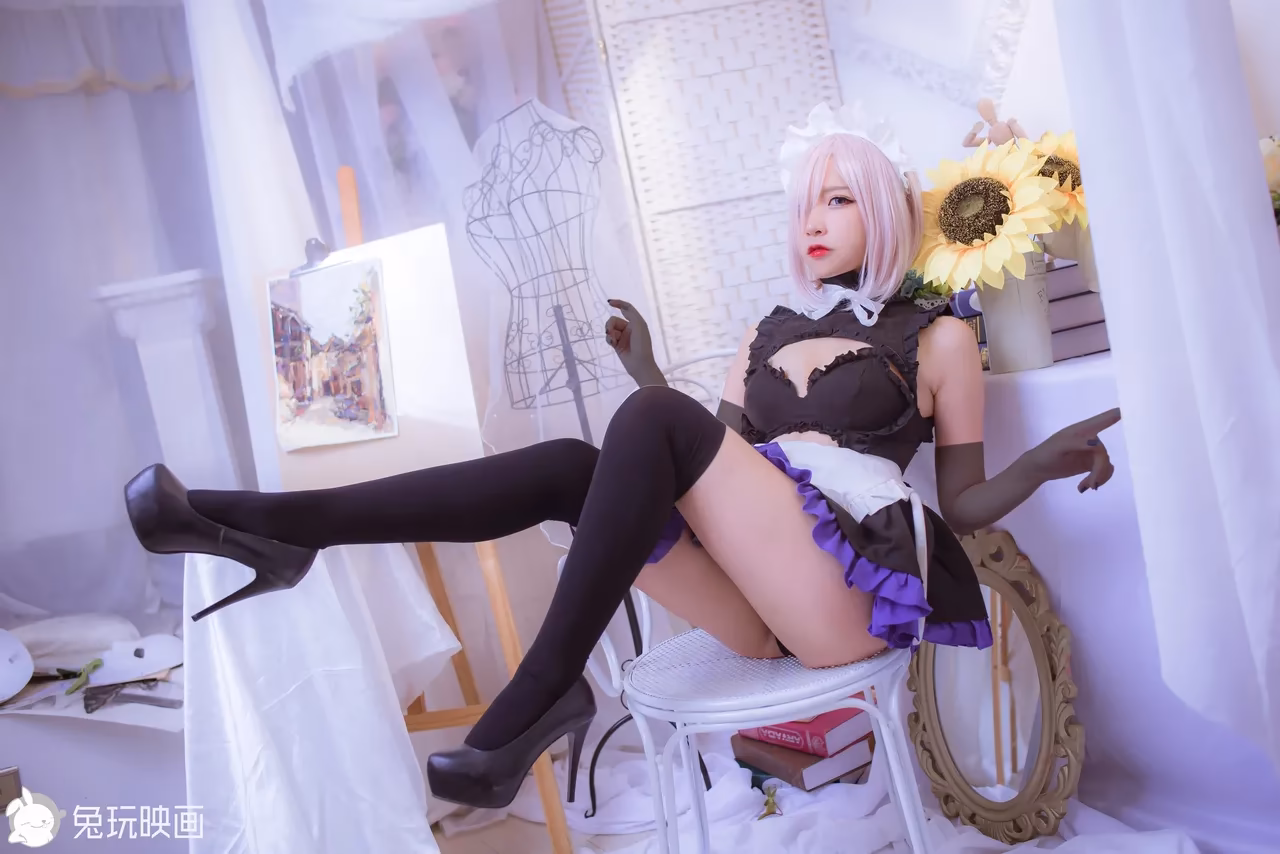 Erzuo Nisa as Mash Kyrielight — cosplay photo 3 of 7