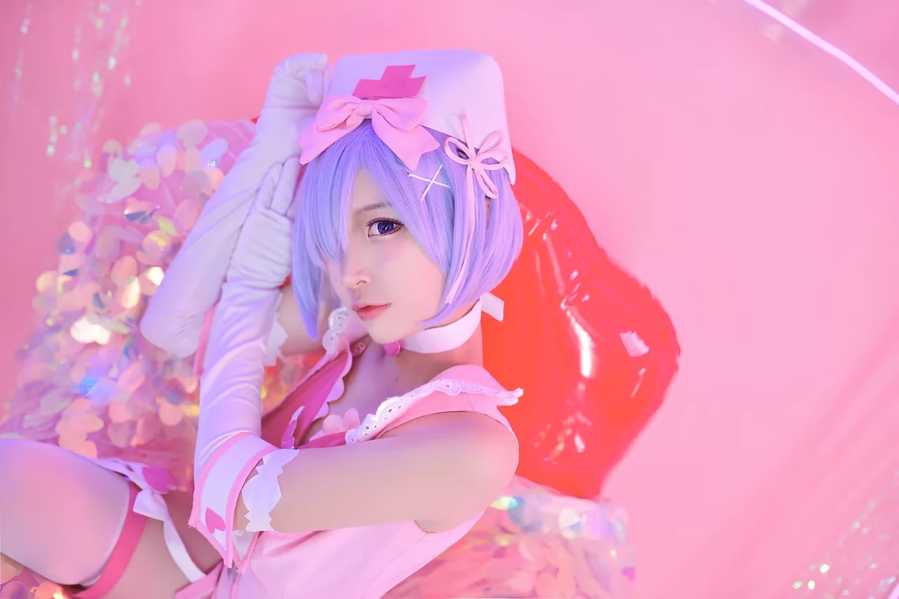 Erzuo Nisa as Rem — cosplay photo 29 of 40