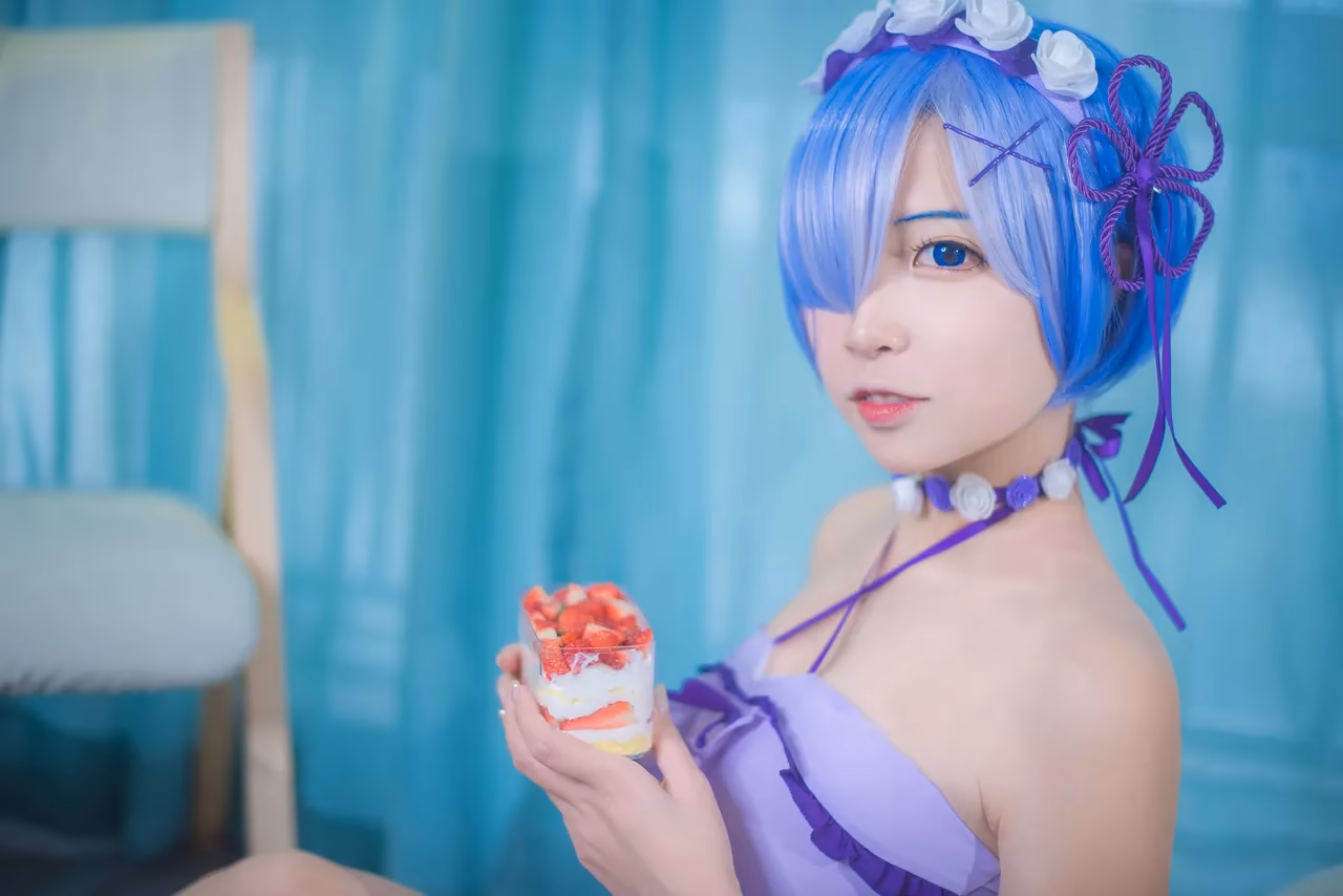 Erzuo Nisa as Rem — cosplay photo 13 of 14