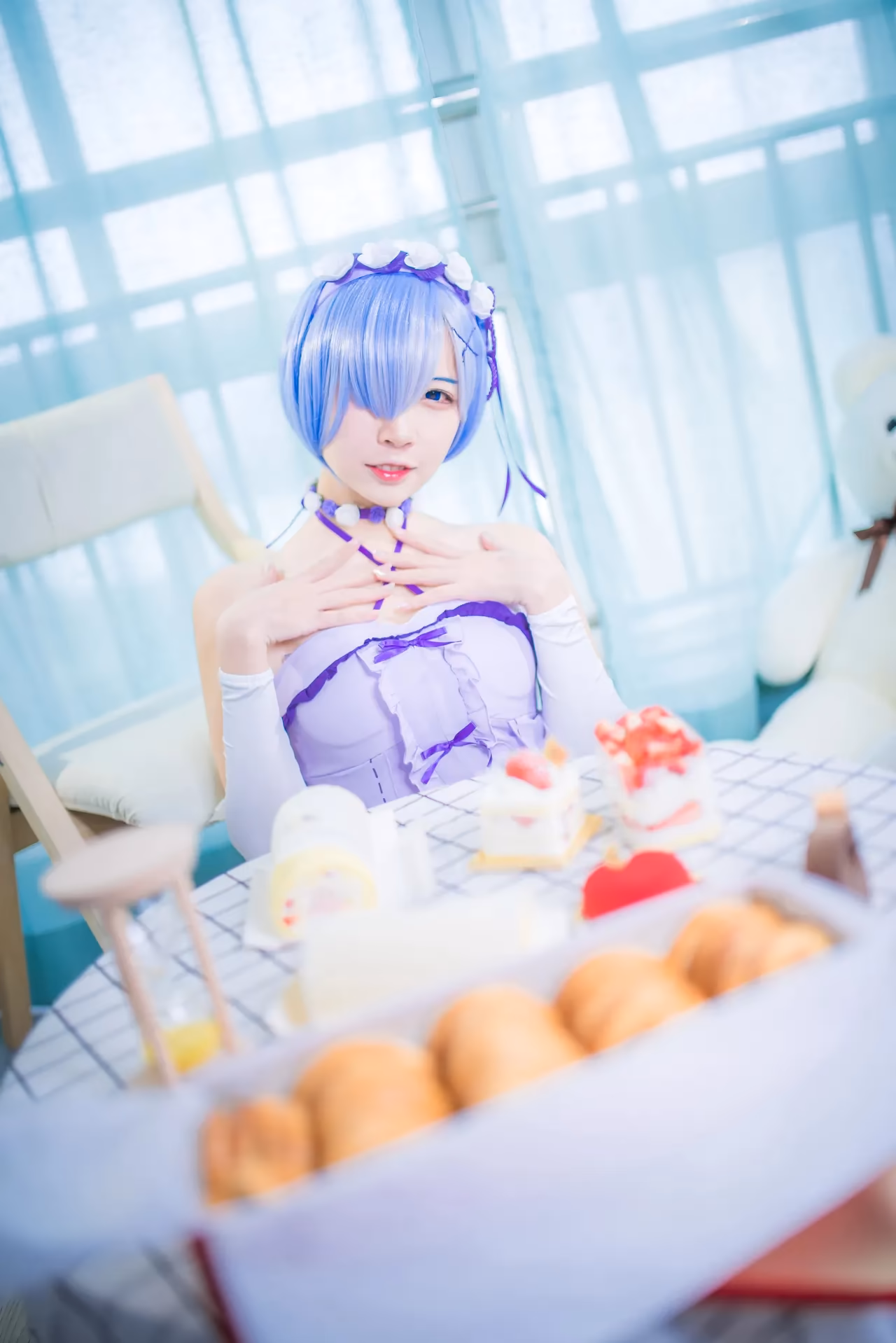 Erzuo Nisa as Rem — cosplay photo 8 of 14