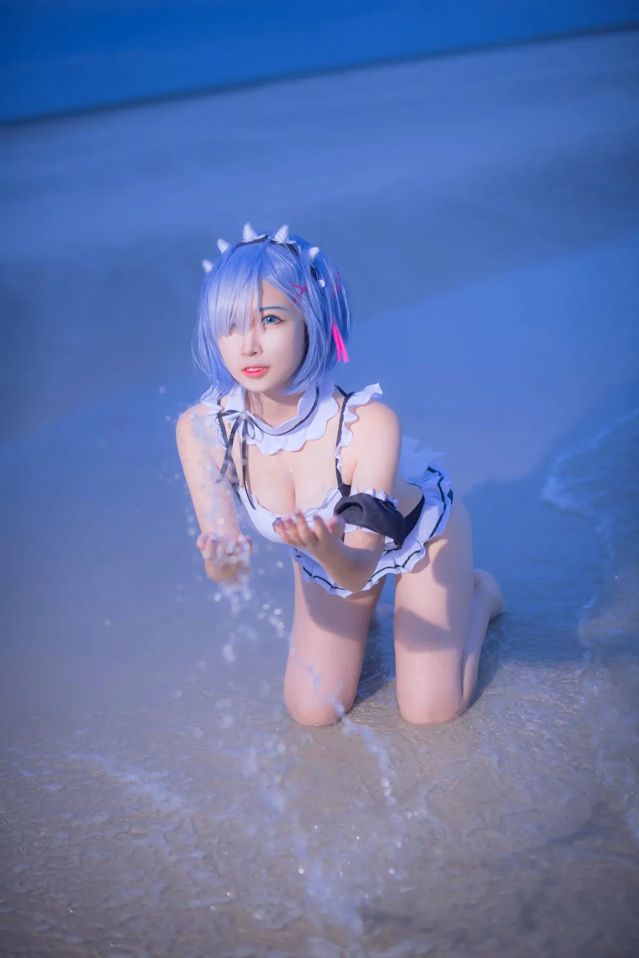 Erzuo Nisa as Rem — cosplay photo 8 of 14
