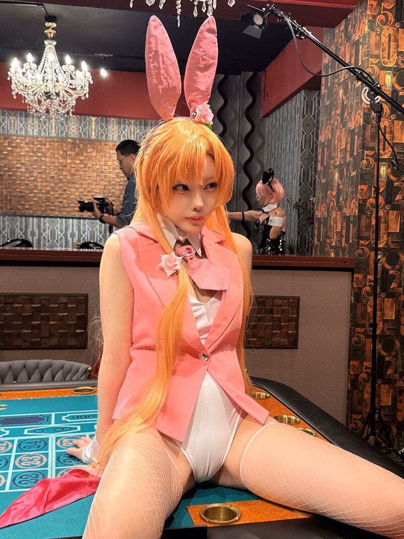 Etocha as Asuna Yuuki — cosplay photo 11 of 81