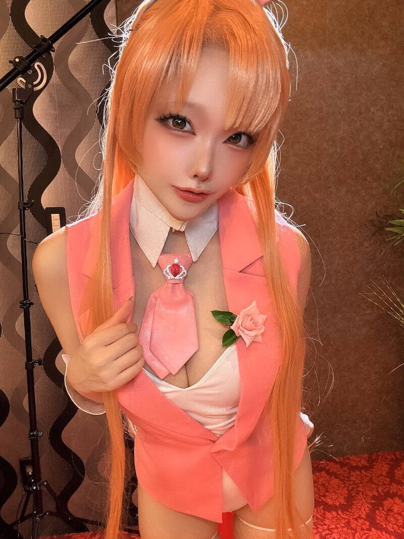Etocha as Asuna Yuuki — cosplay photo 30 of 81