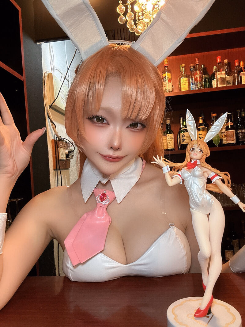 Etocha as Asuna Yuuki — cosplay photo 42 of 81