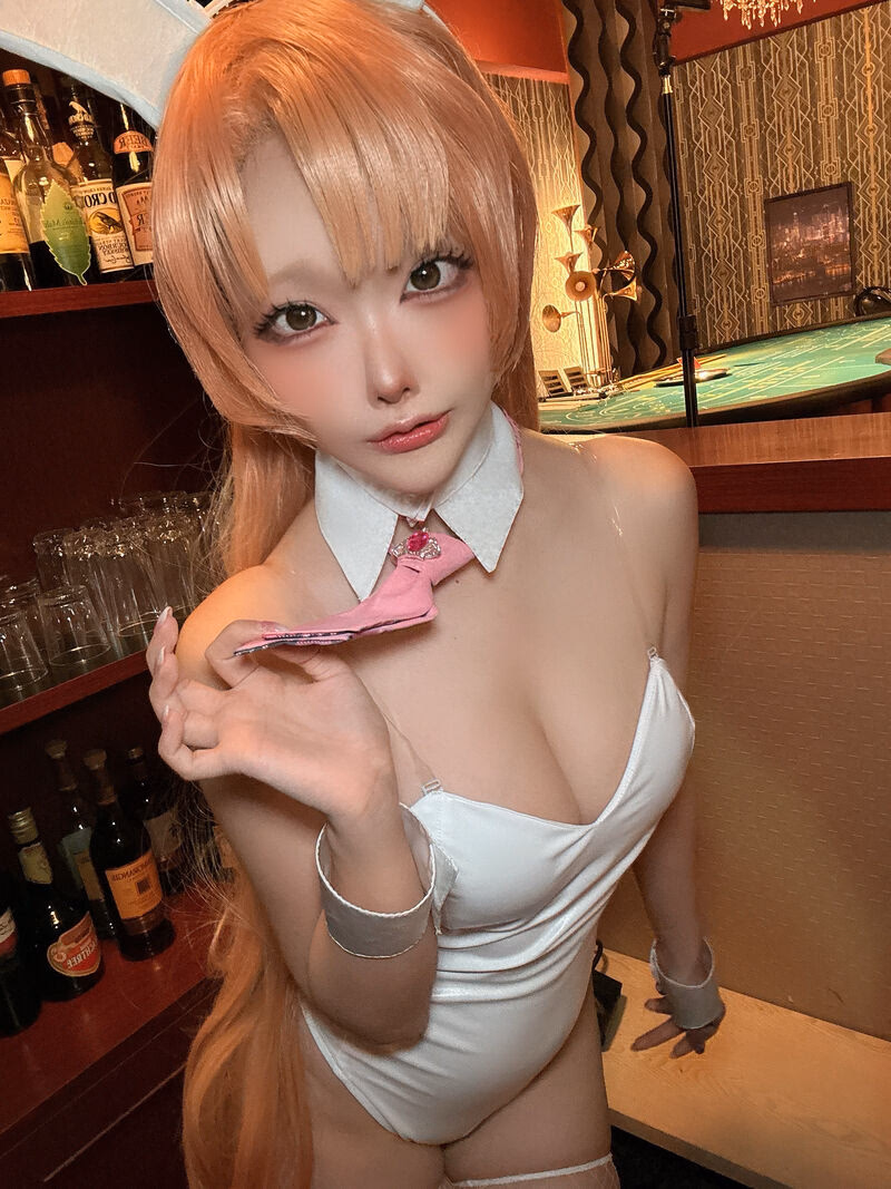 Etocha as Asuna Yuuki — cosplay photo 44 of 81