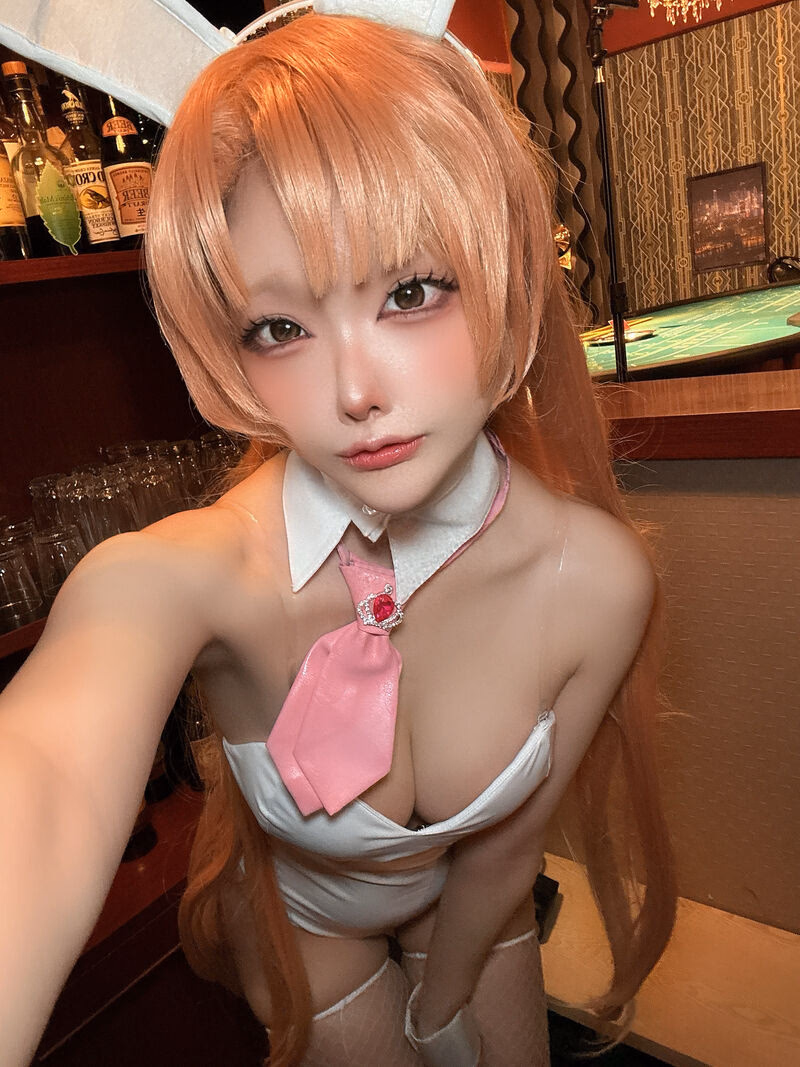 Etocha as Asuna Yuuki — cosplay photo 49 of 81