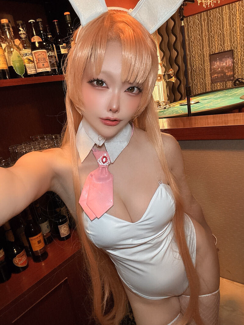 Etocha as Asuna Yuuki — cosplay photo 50 of 81
