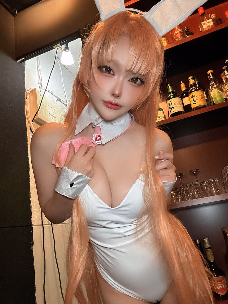 Etocha as Asuna Yuuki — cosplay photo 65 of 81