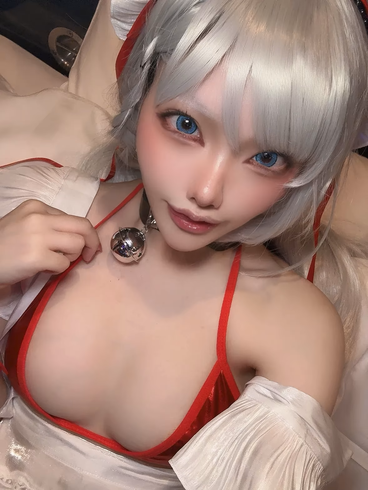 Etocha as Belfast — cosplay photo 12 of 90