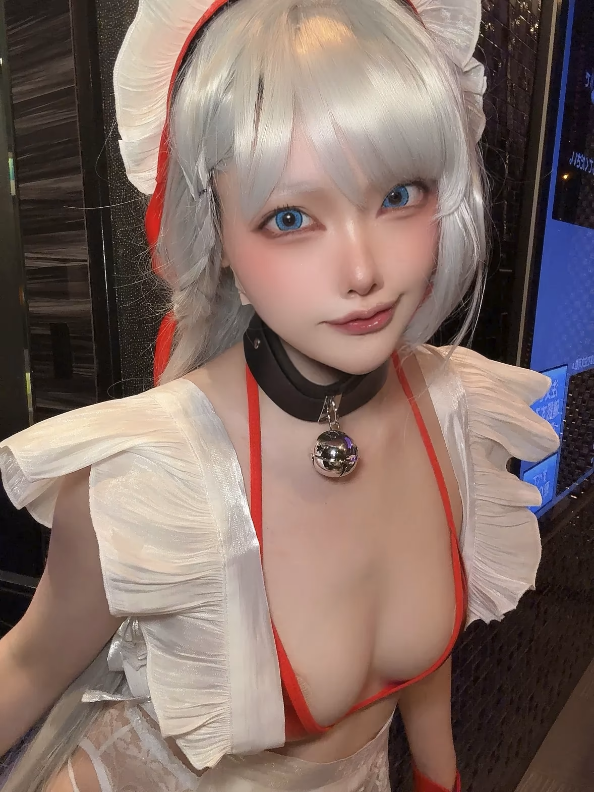 Etocha as Belfast — cosplay photo 60 of 90