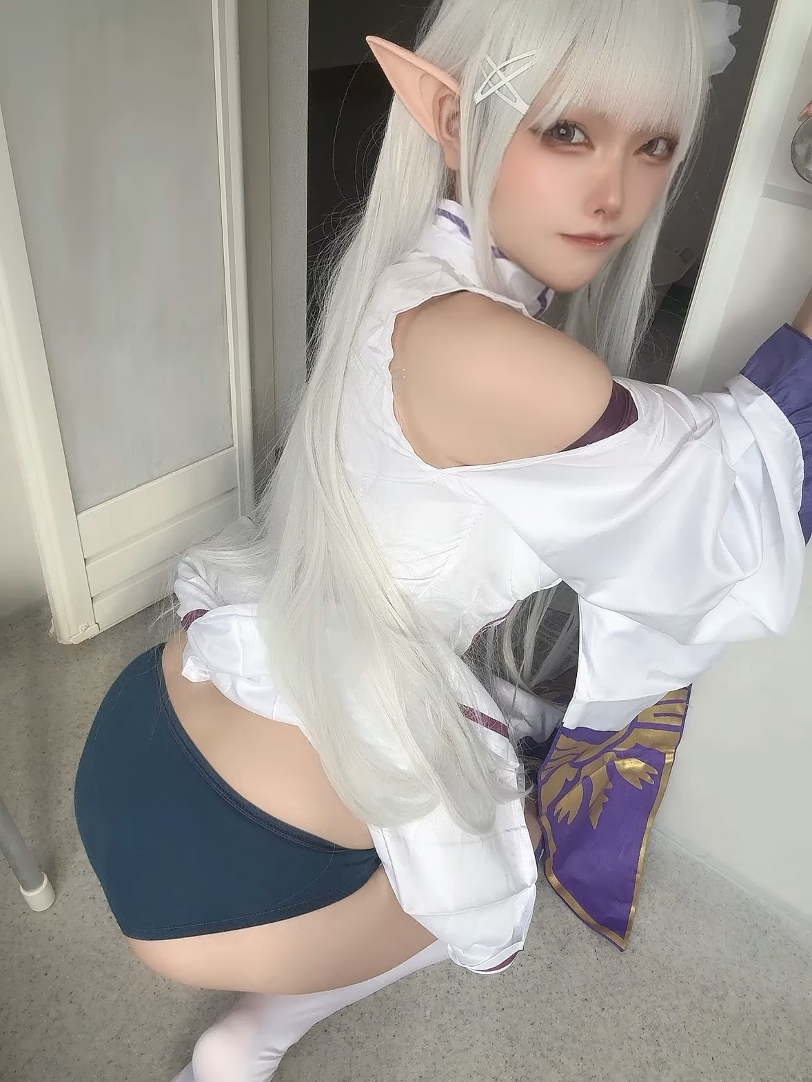 Etocha as Emilia — cosplay photo 11 of 91