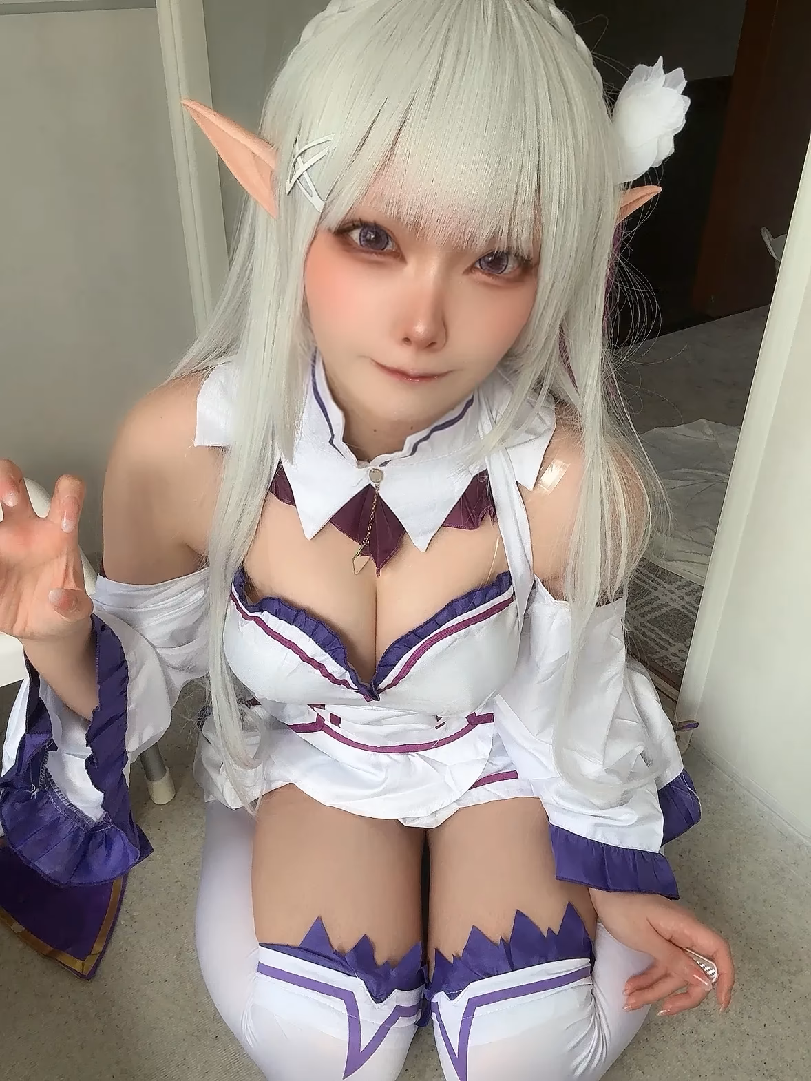 Etocha as Emilia — cosplay photo 17 of 91