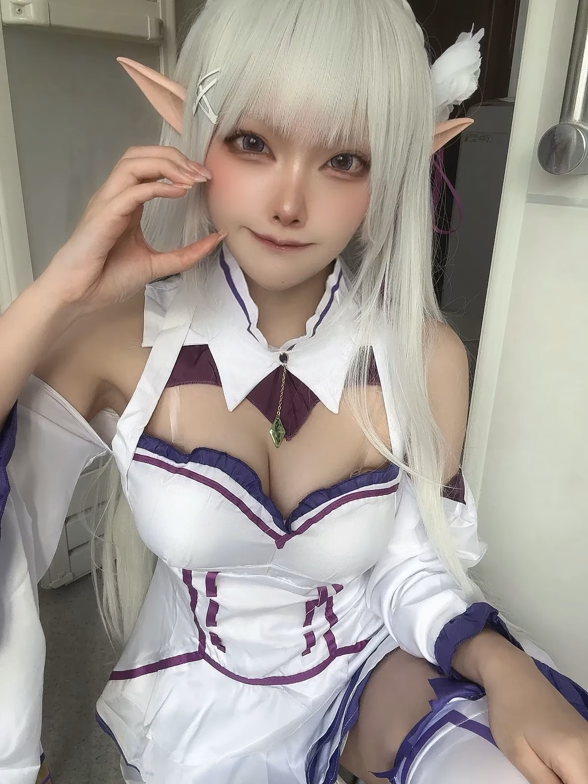Etocha as Emilia — cosplay photo 22 of 91