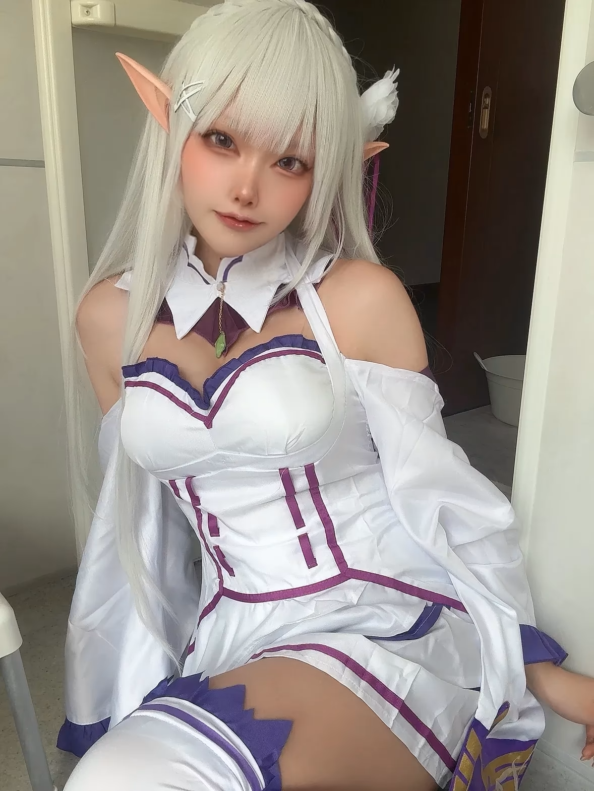 Etocha as Emilia — cosplay photo 55 of 91