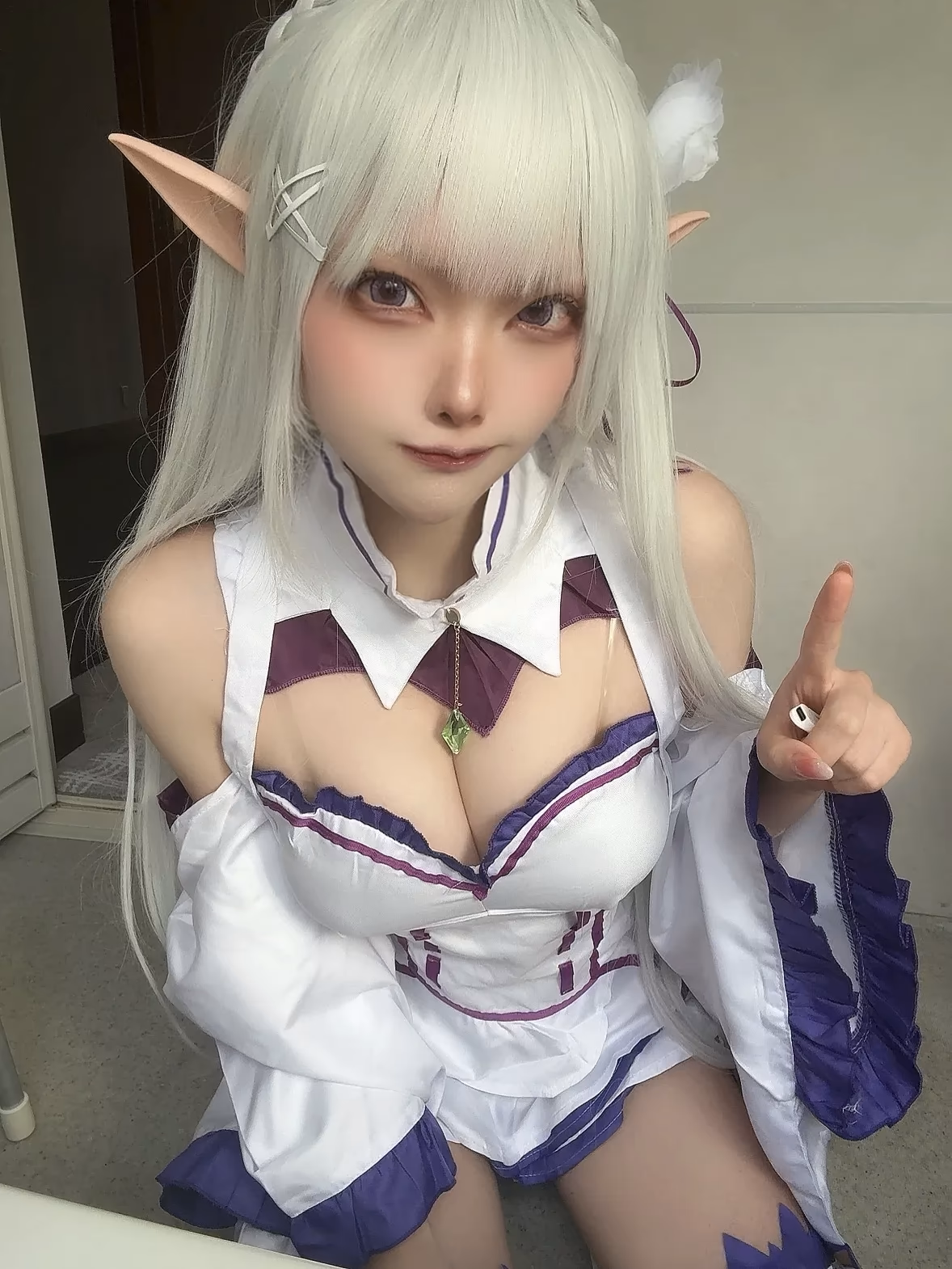 Etocha as Emilia — cosplay photo 68 of 91