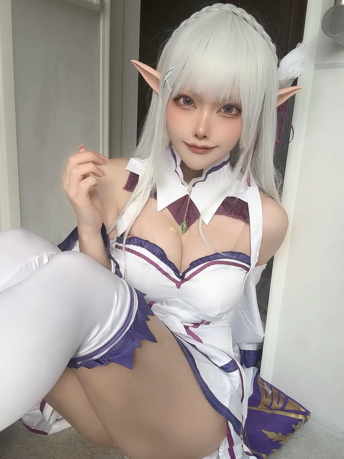 Etocha as Emilia — cosplay photo 84 of 91