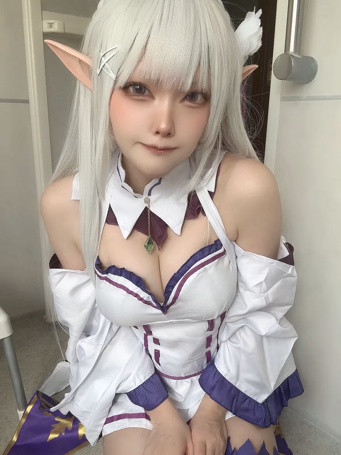 Etocha as Emilia — cosplay photo 89 of 91
