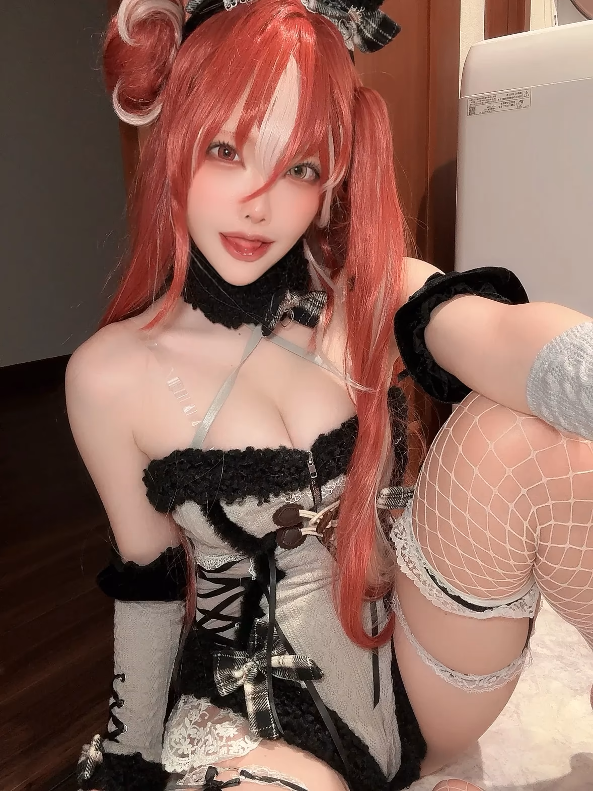 Etocha as Houshou Marine — cosplay photo 5 of 99