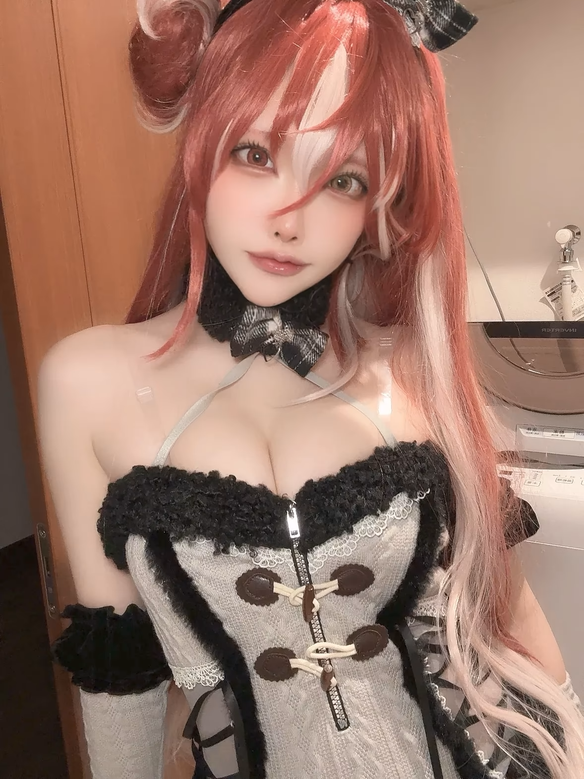 Etocha as Houshou Marine — cosplay photo 88 of 99