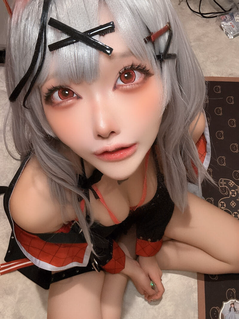 Etocha as Sakamata Chloe — cosplay photo 48 of 58