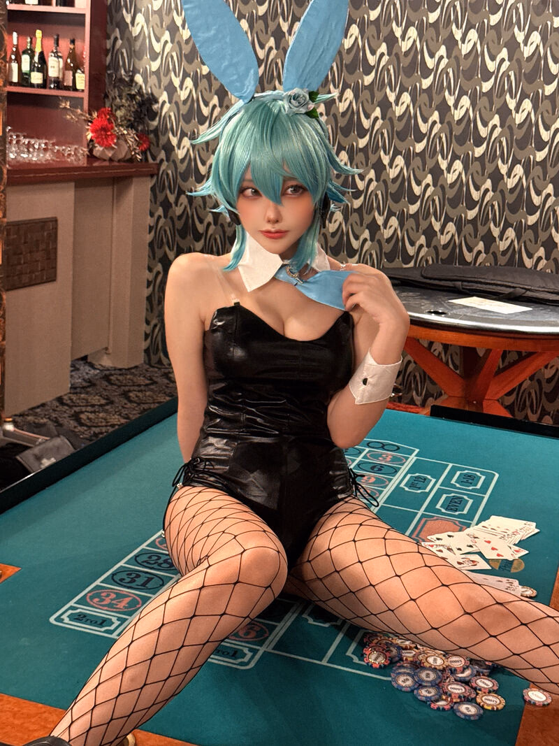 Etocha as Sinon (Shino Asada) — cosplay photo 16 of 65