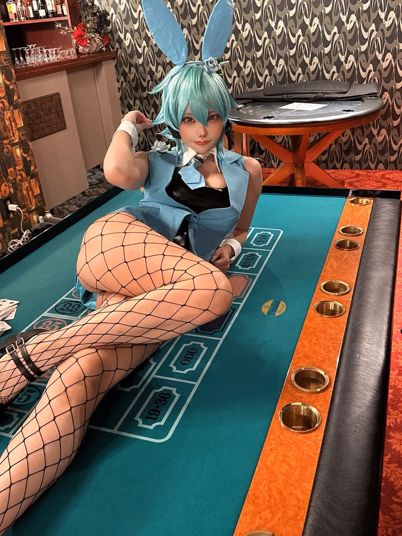 Etocha as Sinon (Shino Asada) — cosplay photo 18 of 65