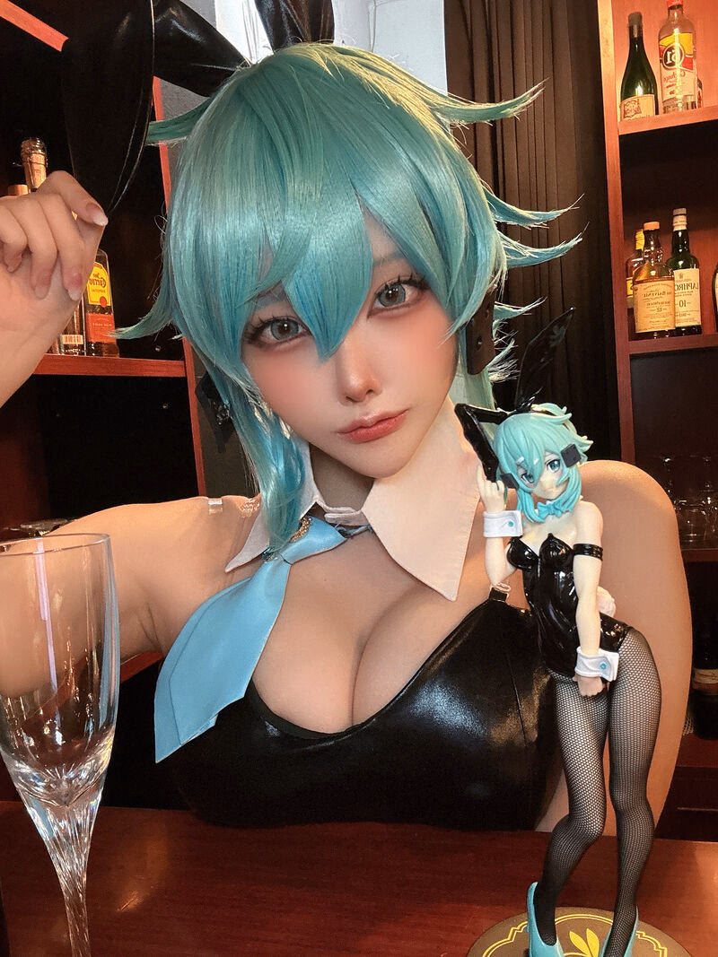 Etocha as Sinon (Shino Asada) — cosplay photo 41 of 65