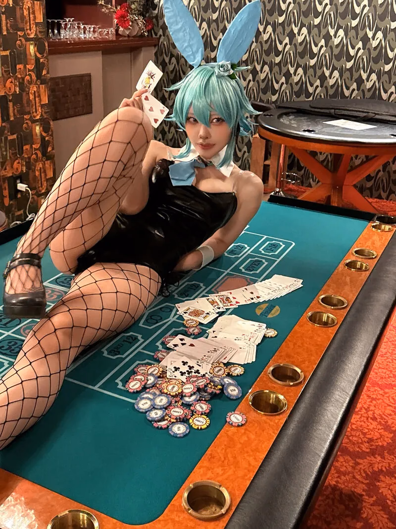 Etocha as Sinon (Shino Asada) — cosplay photo 55 of 65