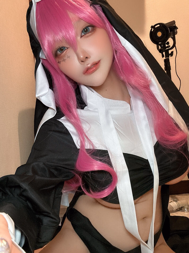 Etocha as Sister Gigant — cosplay photo 15 of 70