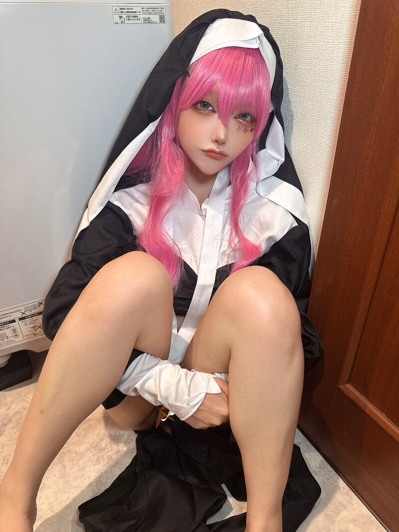 Etocha as Sister Gigant — cosplay photo 32 of 70