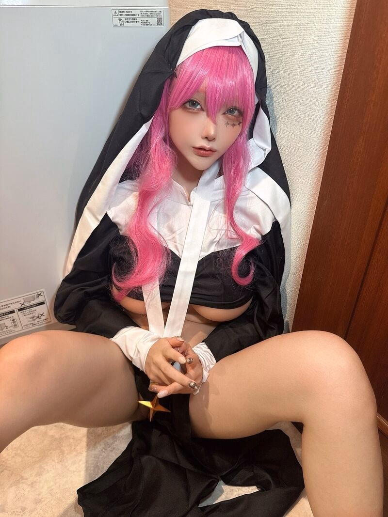 Etocha as Sister Gigant — cosplay photo 37 of 70