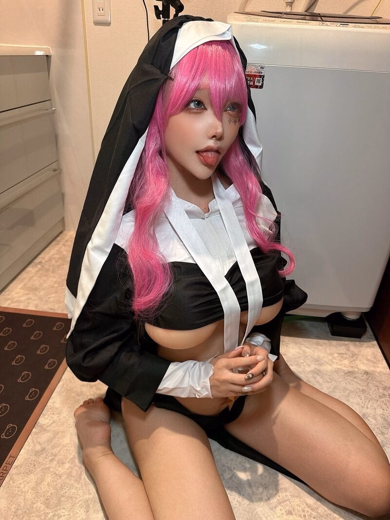 Etocha as Sister Gigant — cosplay photo 45 of 70