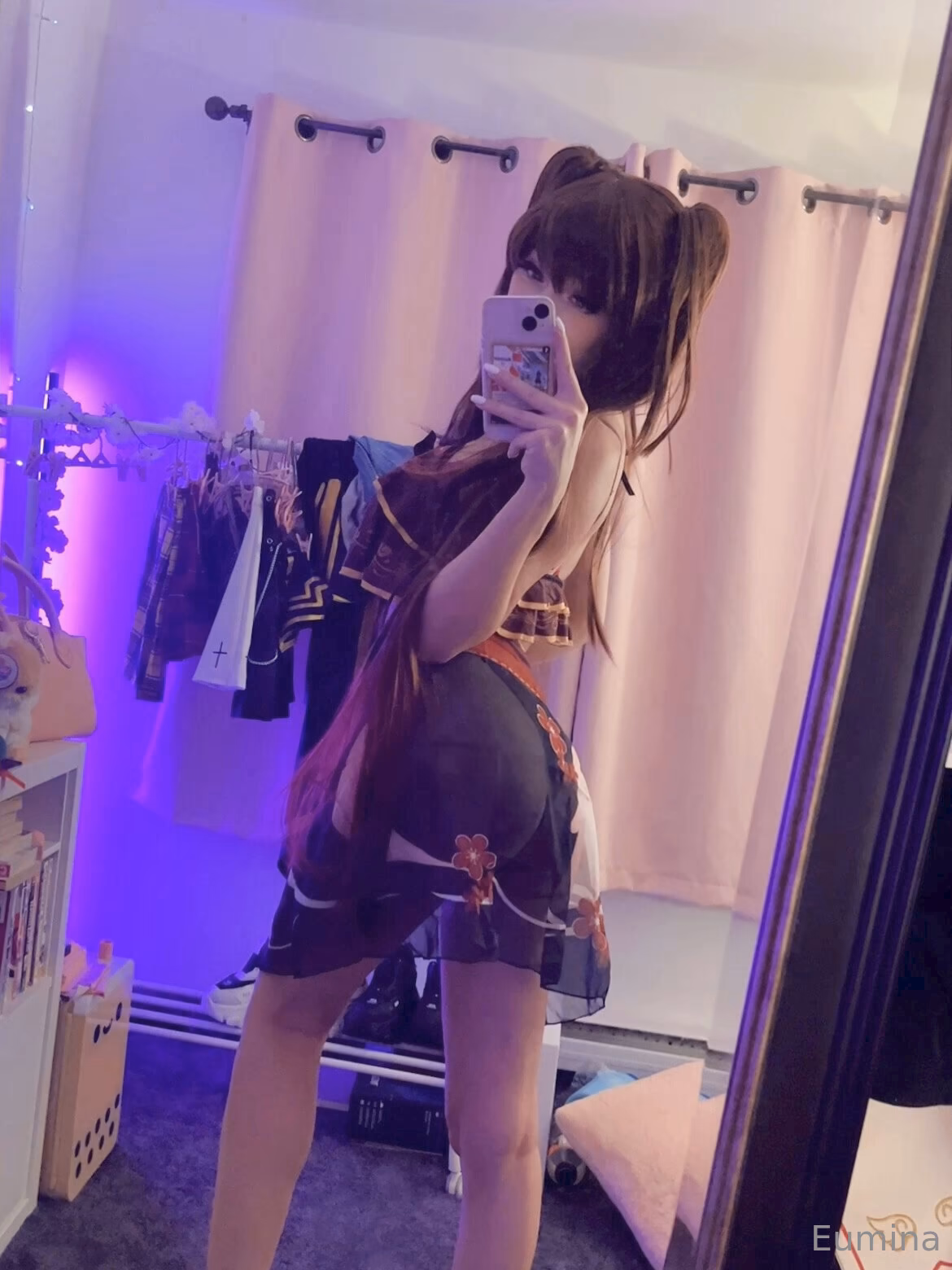 Eumina as Hu Tao — cosplay photo 5 of 10