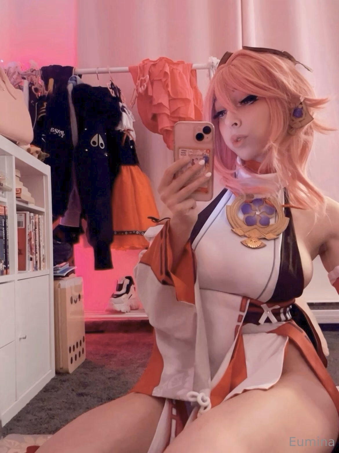 Eumina as Yae Miko — cosplay photo 6 of 10