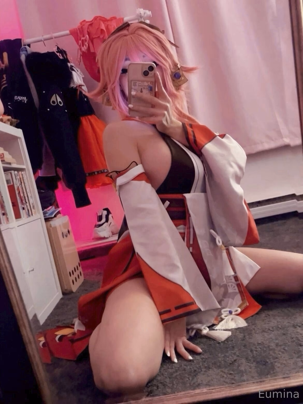 Eumina as Yae Miko — cosplay photo 9 of 10