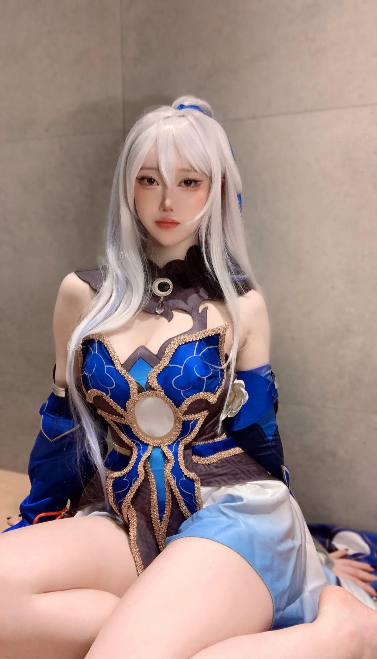 evawxsh as Jingliu — cosplay photo 2 of 8