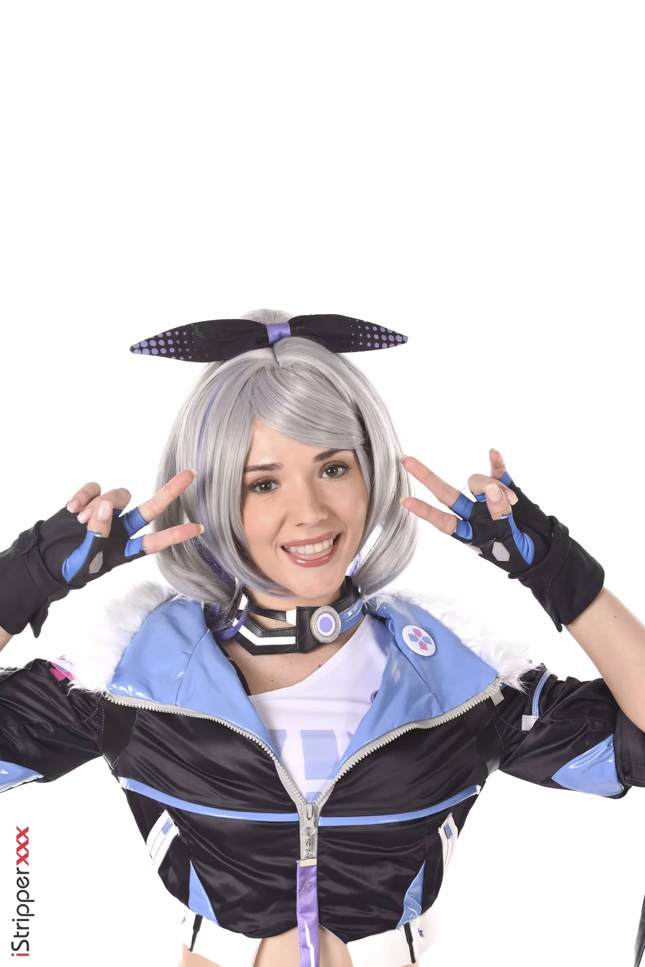Eve Sweet as Silver Wolf — cosplay photo 2 of 50