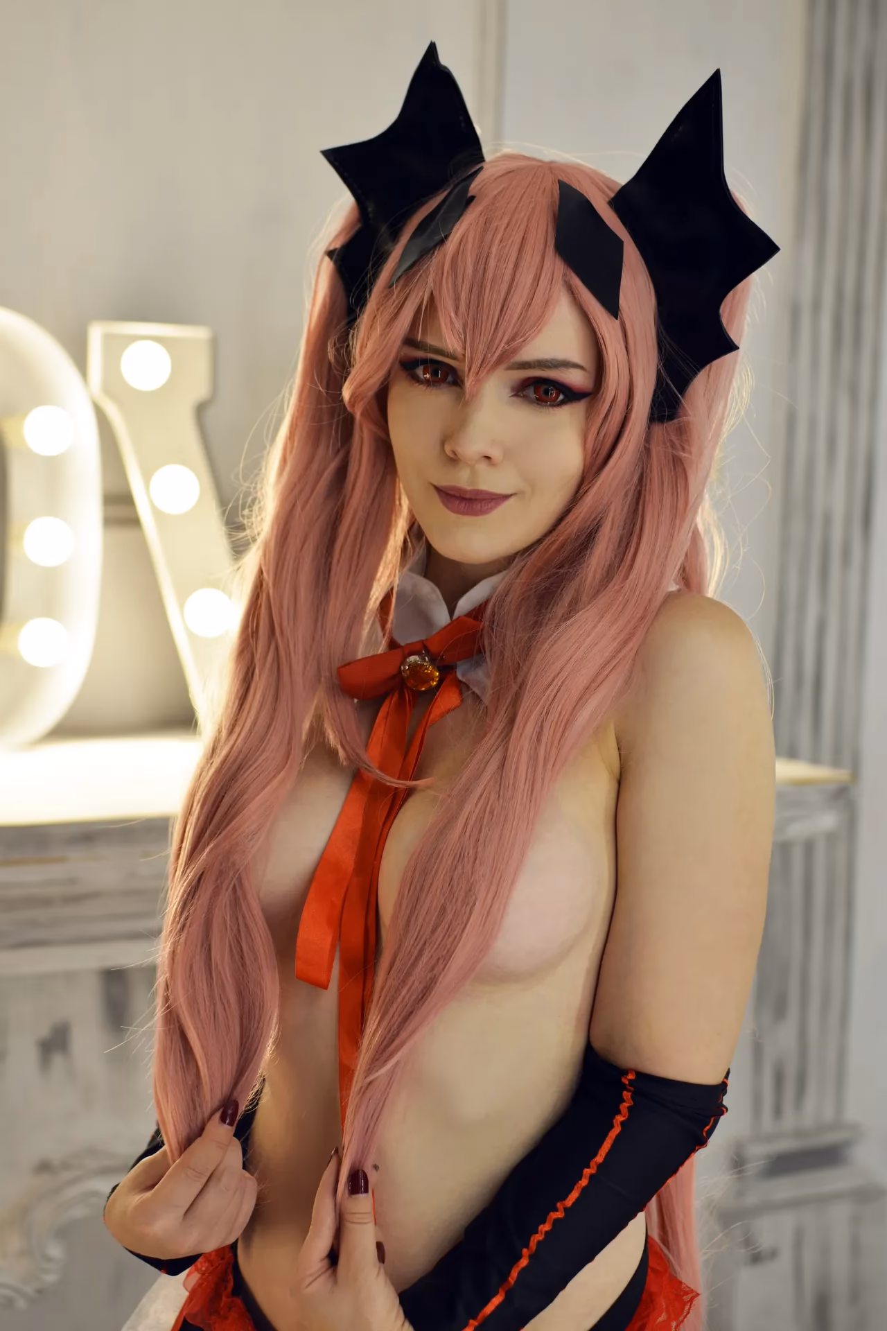 Evenink as Krul Tepes — cosplay photo 5 of 10