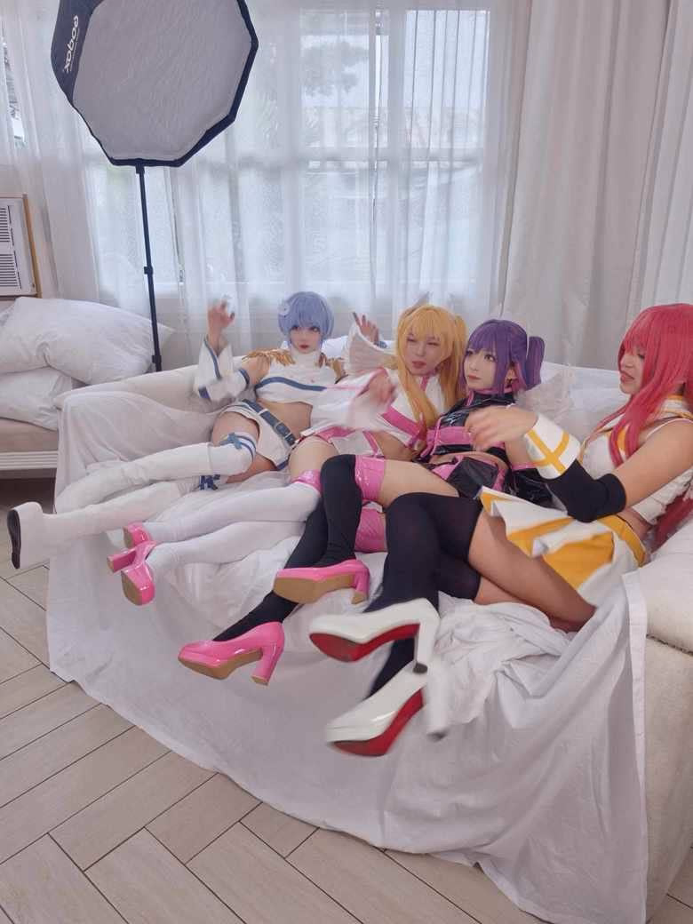 Evil Overlord Gabo as Aria Kisaki, Mikari Tachibana, Noa, and Lilysa Amano — cosplay photo 3 of 17