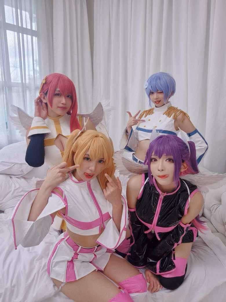 Evil Overlord Gabo as Aria Kisaki, Mikari Tachibana, Noa, and Lilysa Amano — cosplay photo 5 of 17