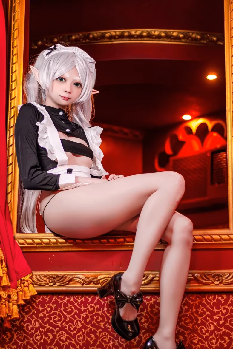 Evil Overlord Gabo as Frieren — cosplay photo 34 of 35