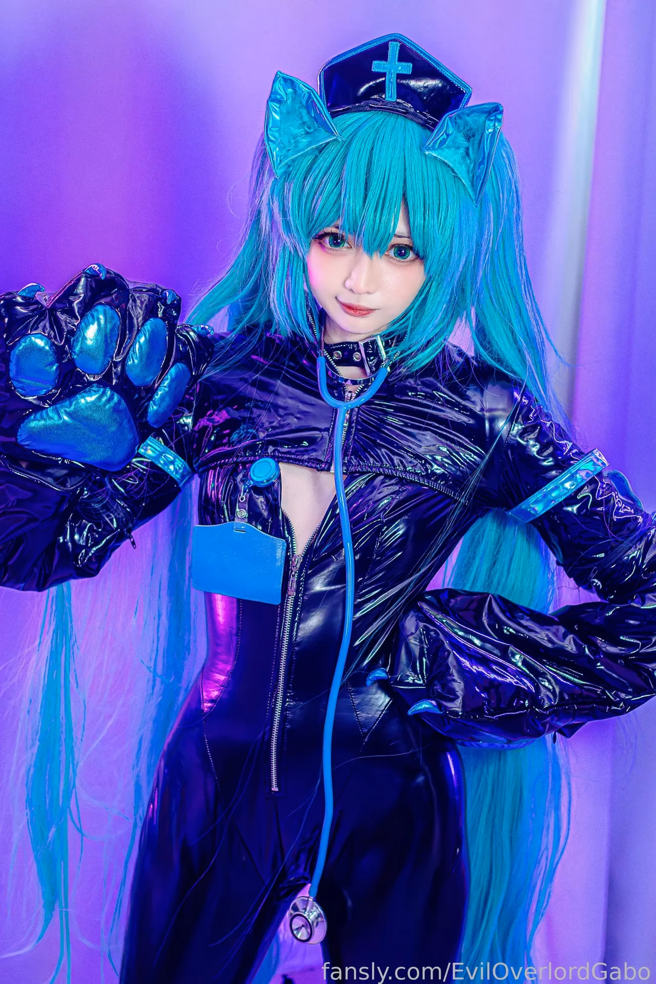Evil Overlord Gabo as Hatsune Miku — cosplay photo 13 of 39