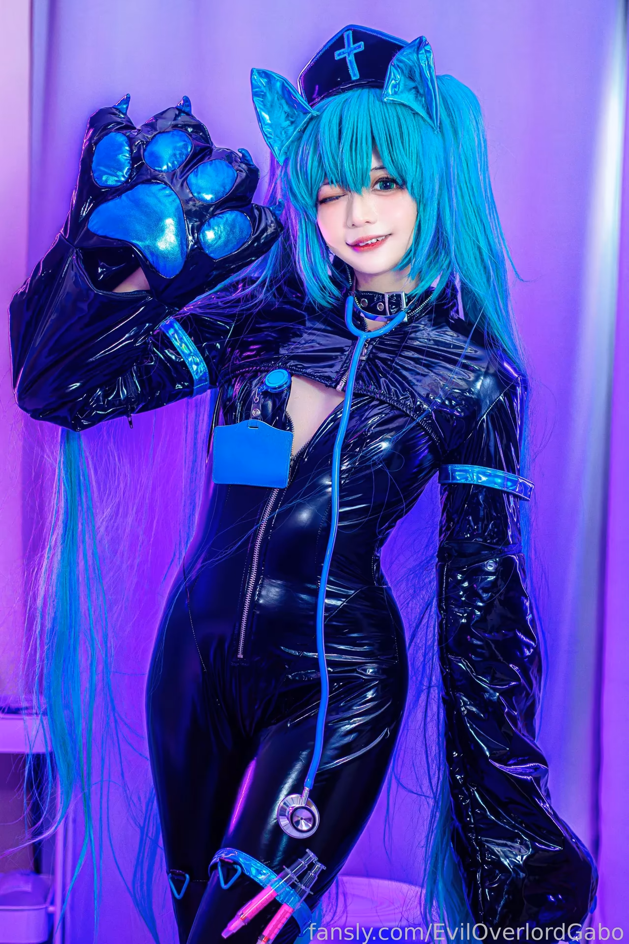 Evil Overlord Gabo as Hatsune Miku — cosplay photo 15 of 39
