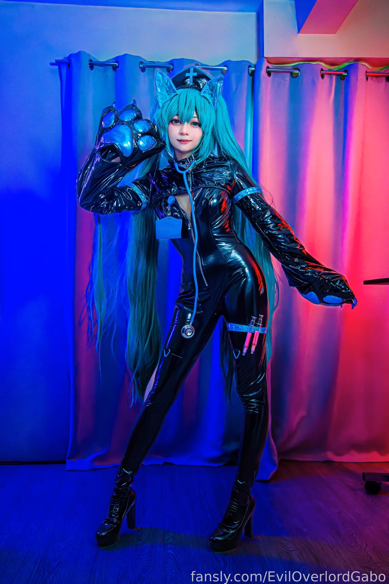 Evil Overlord Gabo as Hatsune Miku — cosplay photo 2 of 39
